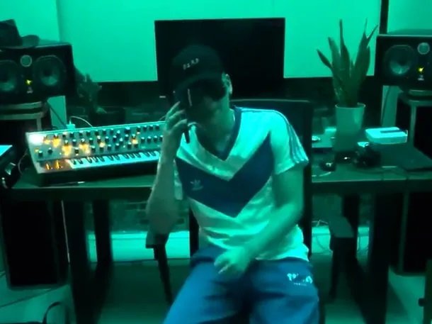 Bizarrap confirmó que Diego Godín es el nuevo refuerzo de Vélez