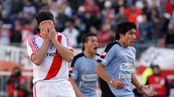 Felices 11: los memes por el aniversario del descenso de River a la B
