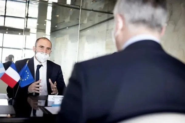 Martín Guzmán busca un acuerdo con el Club de París para reestructurar deuda de u$s2.400 millones