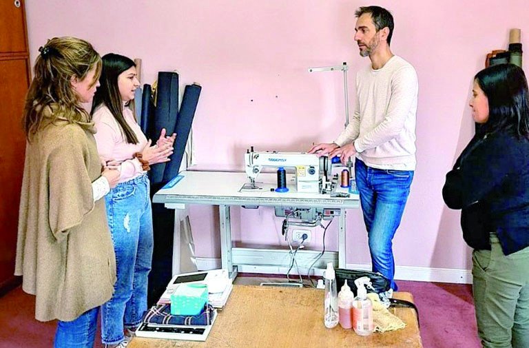 Petrecca con fuerte apoyo a emprendedores y críticas a Nación