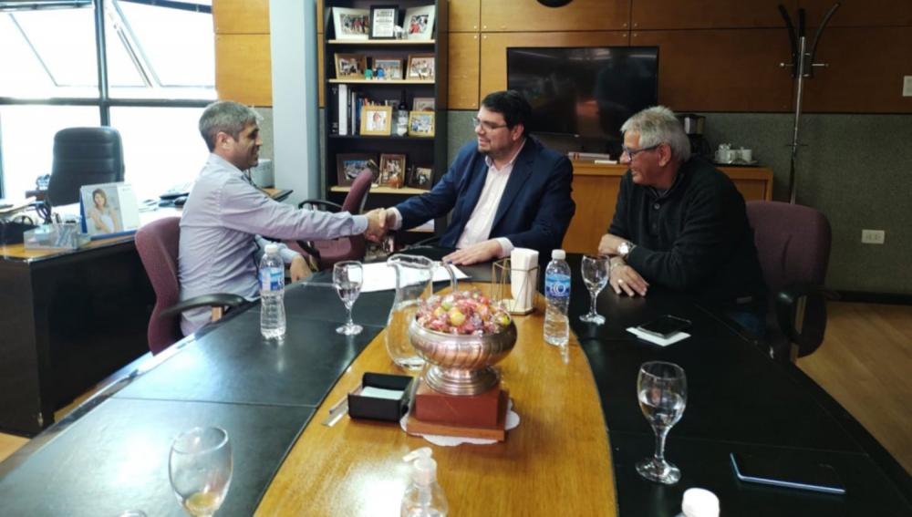 El lunes 26 no habrá actividad comercial por ser el Día del Empleado de Comercio