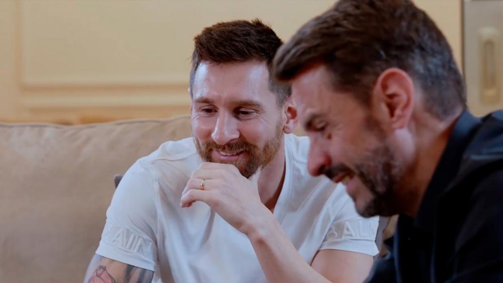 El momento en el que Pablo Giralt se quebró durante la entrevista con Lionel Messi: el gesto de La Pulga