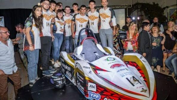 El equipo de la Escuela Técnica N°1 participará en Bariloche del Desafío Eco YPF
