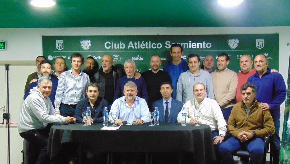 Chiófalo fue reelecto como presidente de Sarmiento y Damonte continuará como DT
