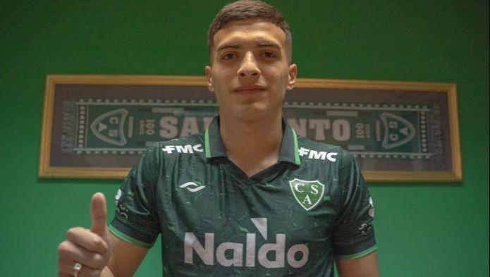 Llegó el mediocampista "mixto"