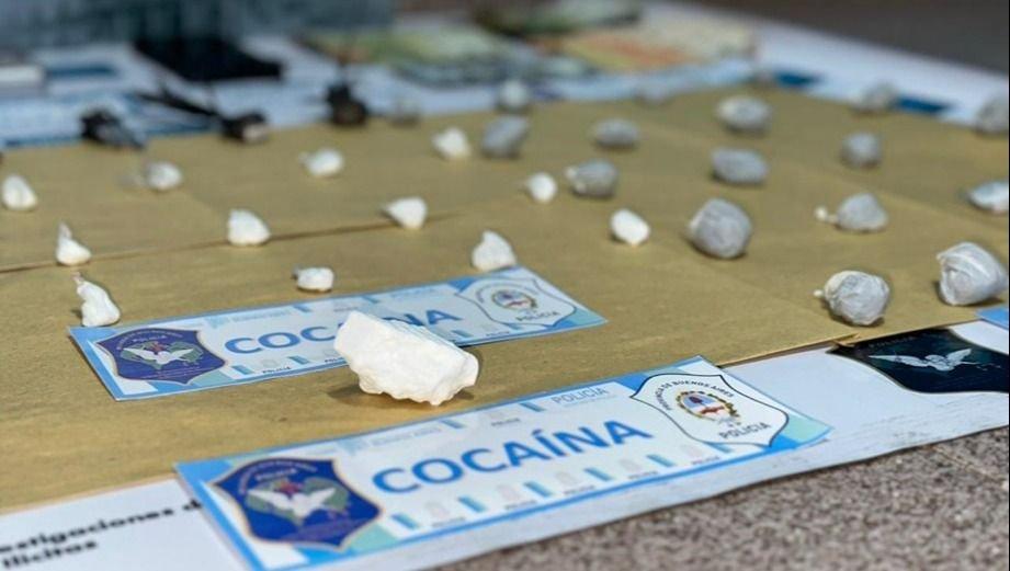 Desbaratan kiosco narco en el Barrio Progreso