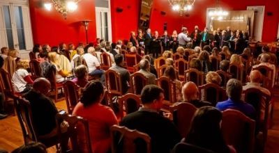 Inició un nuevo ciclo de Música Coral en el Salón Rojo