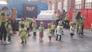 Los alumnos de los jardines maternales del Municipio reciben sus carpetas anuales