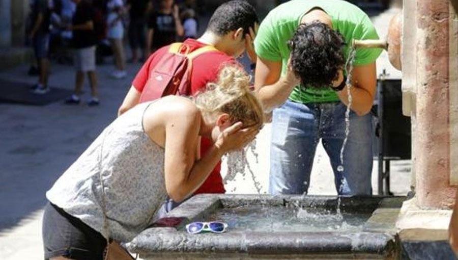 Calor incesante: con máximas de hasta 40°C, toda la Provincia en alerta roja y amarilla