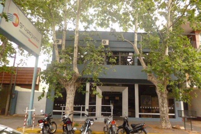 Grupo Junín: Torres reconoció un embargo bancario a la empresa por 247 millones de pesos por parte de Camuzzi