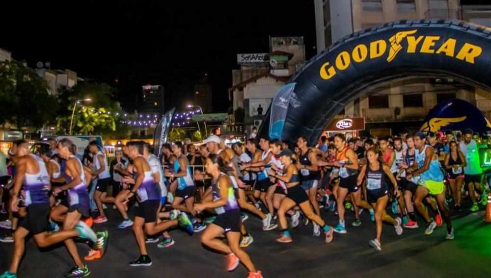 Más de 300 personas participaron de la nueva edición de “Junín Corre de Noche”