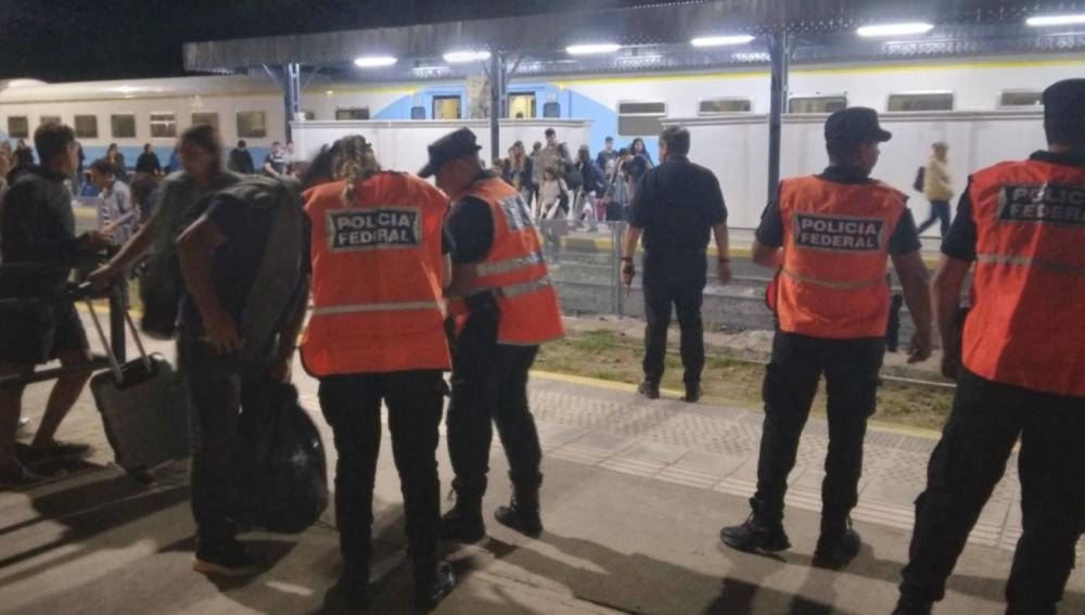 Importante operativo de prevención en la estaciones de trenes de Junín