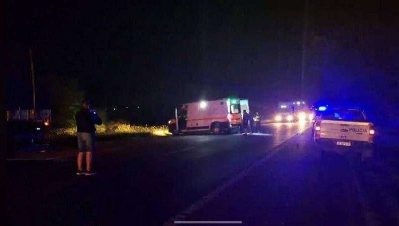 Ruta 7: Un motociclista resultó gravemente herido al chocar con un camión