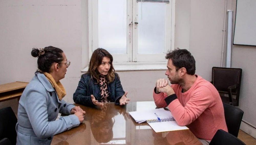 Roca se quedó sin transporte: Le piden "paciencia" a los vecinos