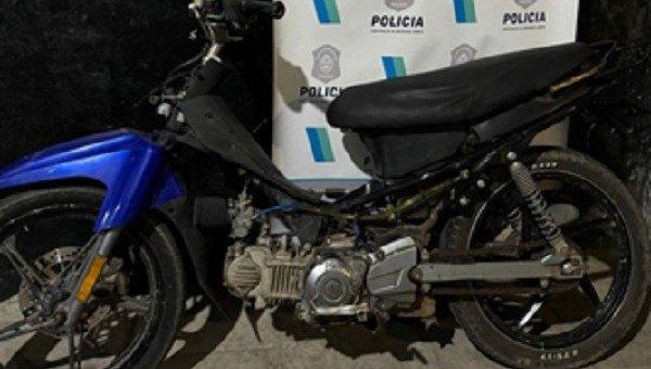 Menor aprehendido por resistencia a la autoridad en barrio Prado Español