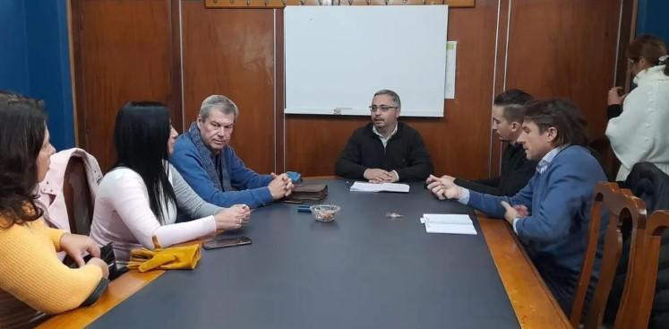 Gestionarán más beneficios para los comerciantes afectados por la paralizada obra de paso bajo nivel