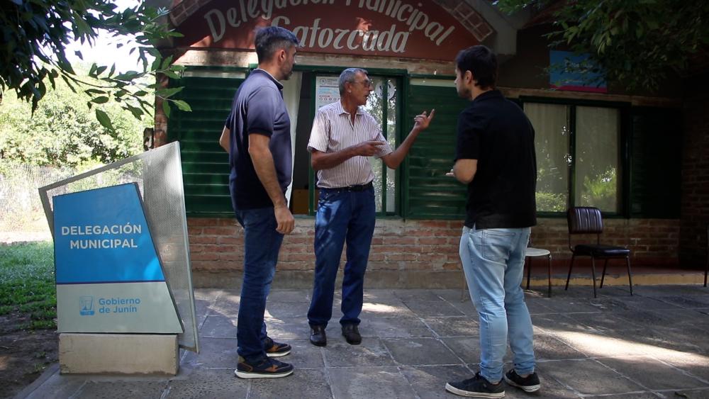 Funcionarios celebraron la implementación de un nuevo servicio para los vecinoa de Saforcada