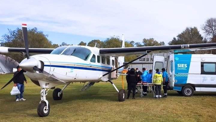 Se realizaron dos traslados aéreos de alta complejidad utilizando la pista del Club de Planeadores